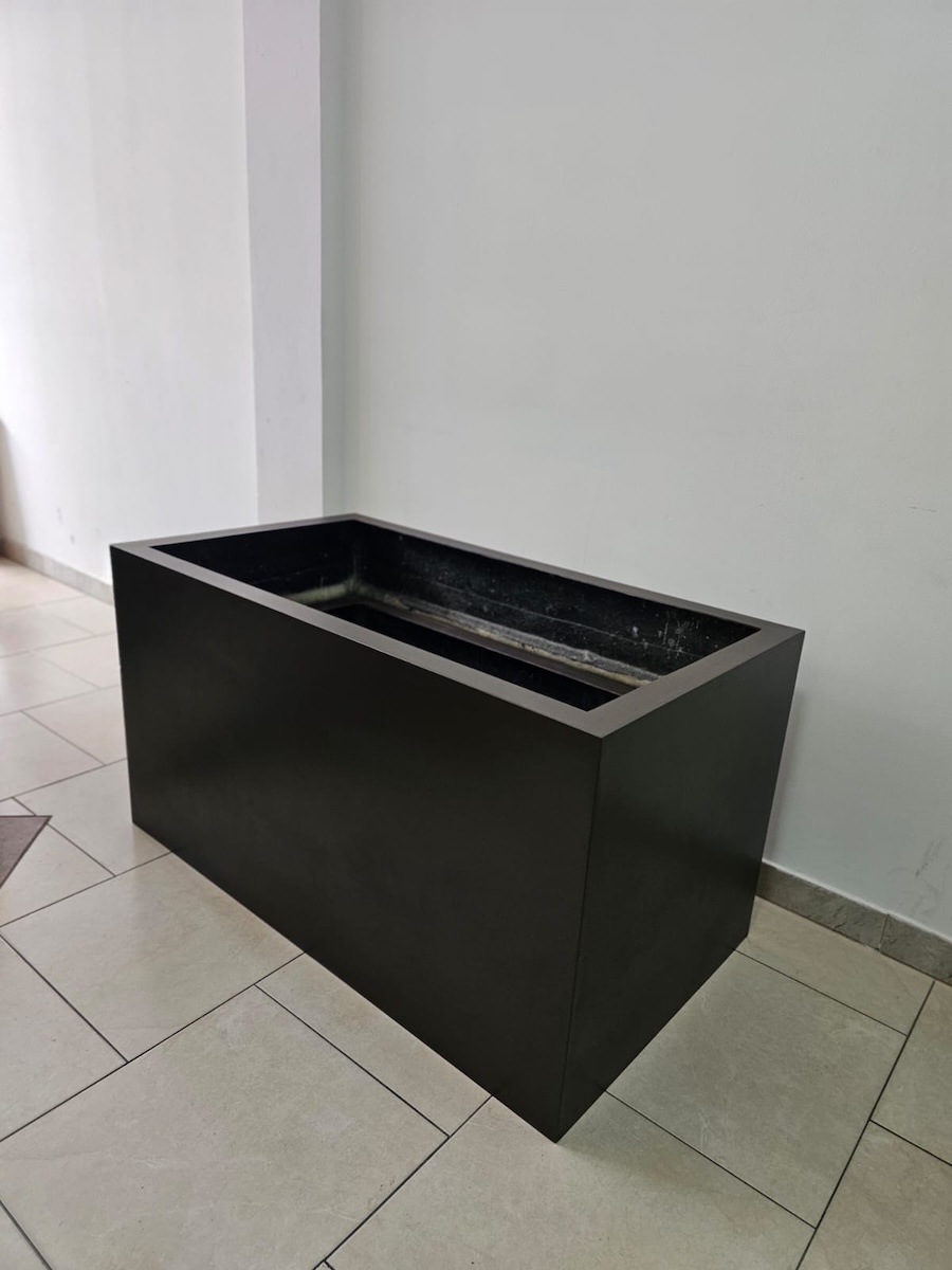 Foto 7 de la galería de macetas y piezas decorativas